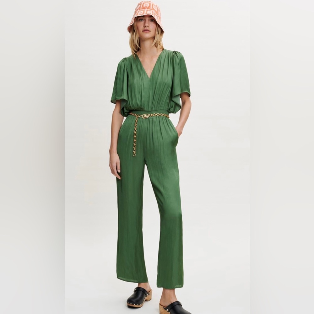 Color: KhakiFluid satin jumpsuit, smocked at the waist. Short, loose sleeves